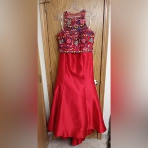 NWT-Prom/formal red 2 piece dress, never worn size 10, no alterations, new